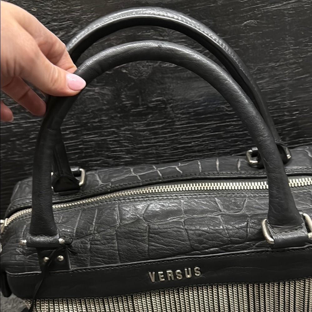 Versus Versace Black Fringe Handbag - Picture 3 of 10